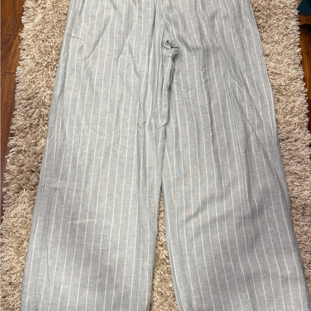 Abercrombie & Fitch woman’s Light blue Striped pants
